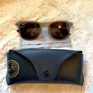 Ray-Ban RB3521 Flat Metal Steel Gunmetal NWOT. Never worn.